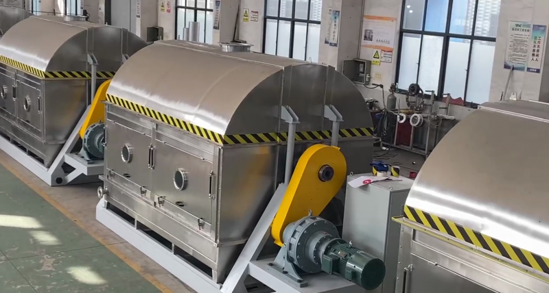 『潤(rùn)凱干燥』伊朗某大型化工企業(yè)客戶(hù)定制的8臺(tái)滾筒刮板干燥機(jī)完工！